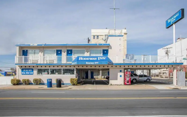 Downbeach Inn