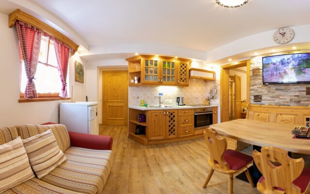 Villa Flora Apartments