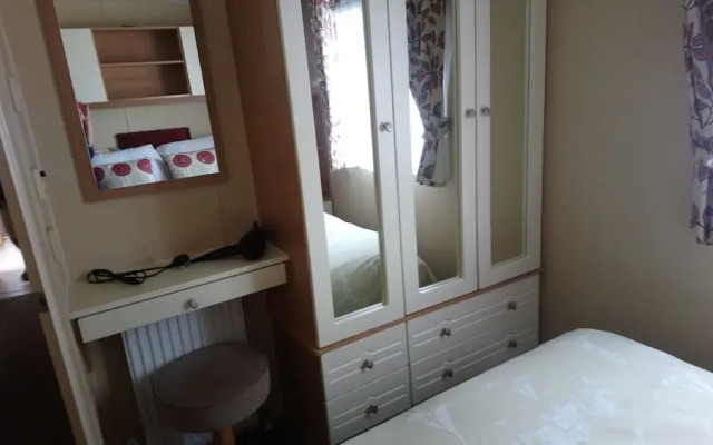 Seaview Escapes