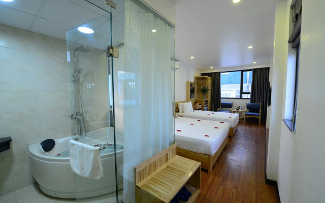 Blue Hanoi Inn Luxury Hotel – Guest Rooms – Hanoi