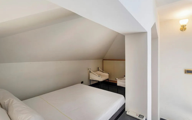 Orizzonte Blu with Terrace by Wonderful Italy