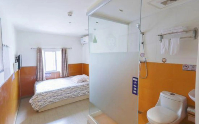 99 Inn Chain (Shenzhen Sea World Shekou Old Street)