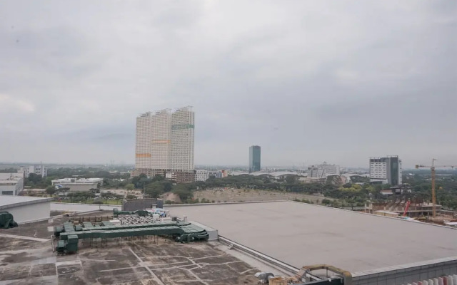 Spacious and Simple 3BR Sky House BSD Apartment
