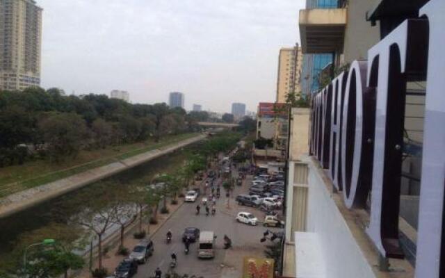City Hotel