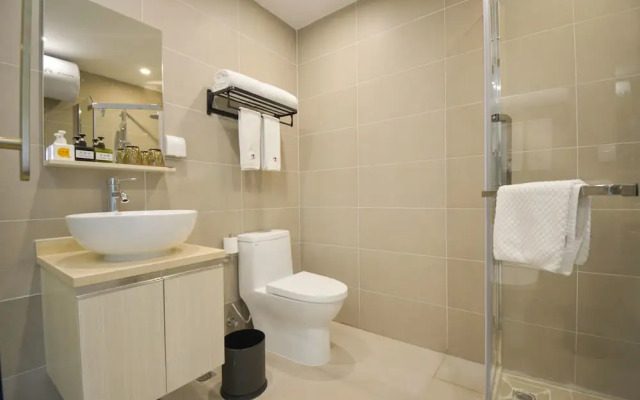 Iway International Apartment