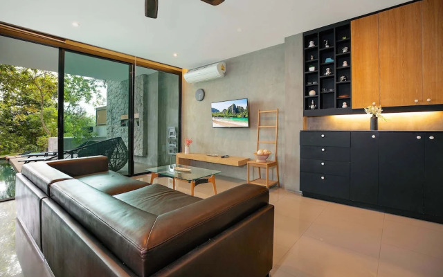 Avant-Garde 4BR Pool Villa Otero Kamala