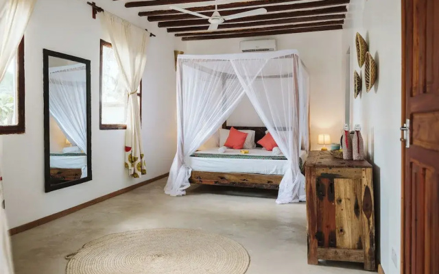 Bahati Sunset Bungalows