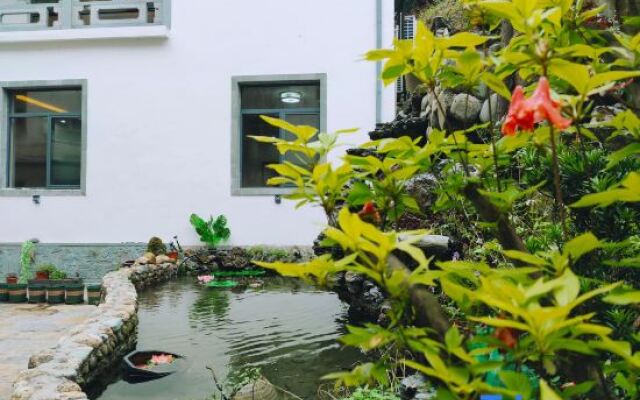Tingtao Bieyuan Hostel
