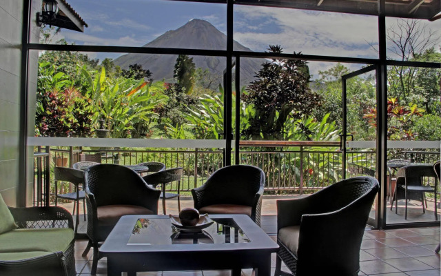 Arenal Kioro Suites & Spa