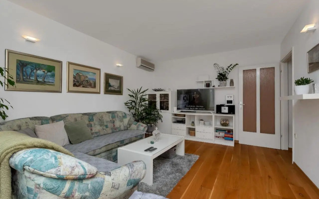 Apartment Marina