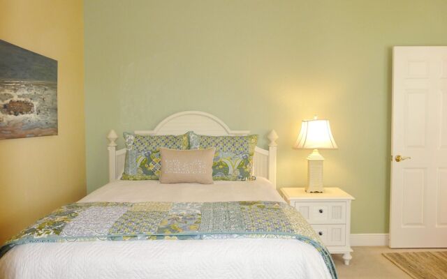 Waterfront Home With Pool, spa and Boating Access