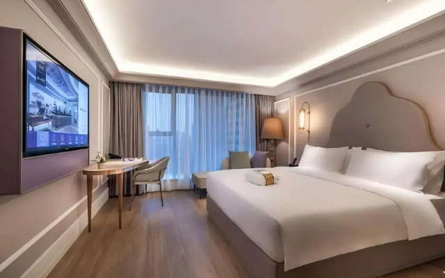 Mercure Wuhan Yangluo