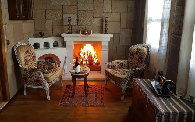 Salkim Konak Agac Evler