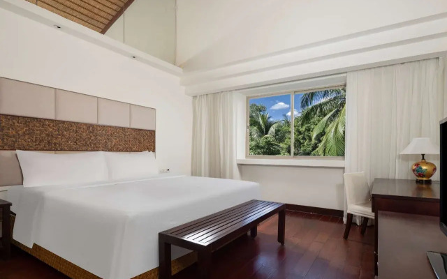 Grand Mercure Sanya Yalong Bay