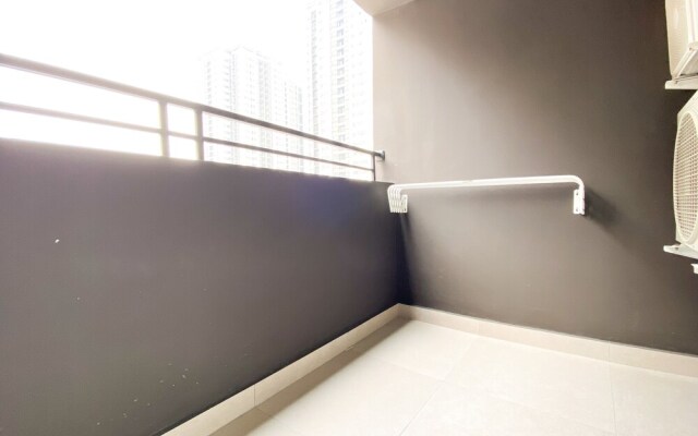 Well Furnished And Comfort 3Br Meikarta Apartment