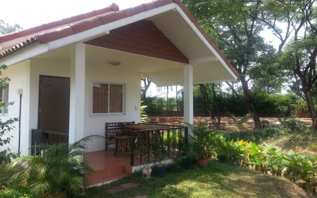 Ruenlookmai Resort