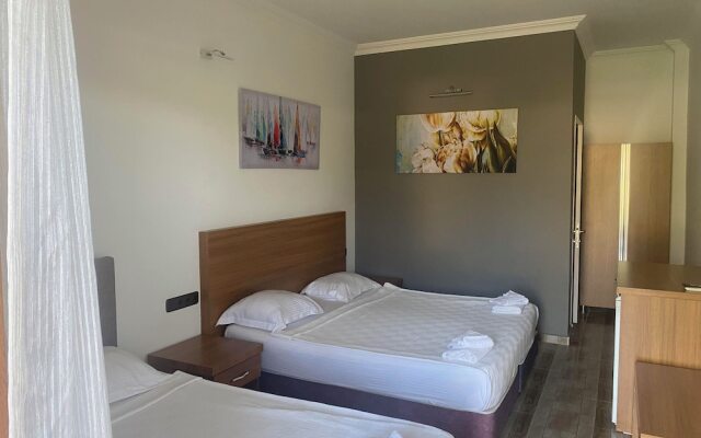 Sandhill Hotel