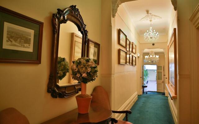 Manor Boutique Hotel