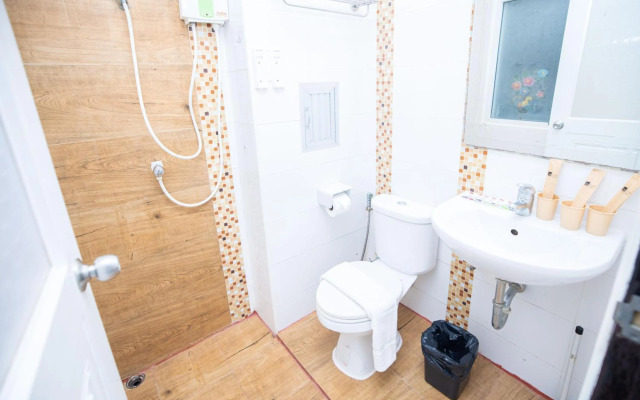 Bad Boys Guesthouse Patong