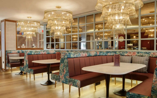 Doubletree by Hilton Bath