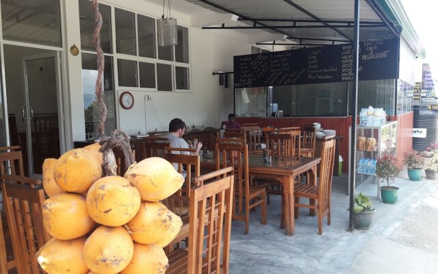 Nature Life Guest Inn