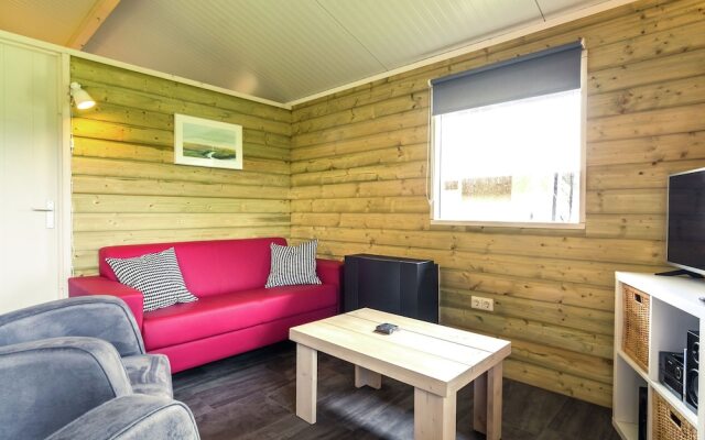 Modern Cabin Near Sea in Oosterend Terschelling