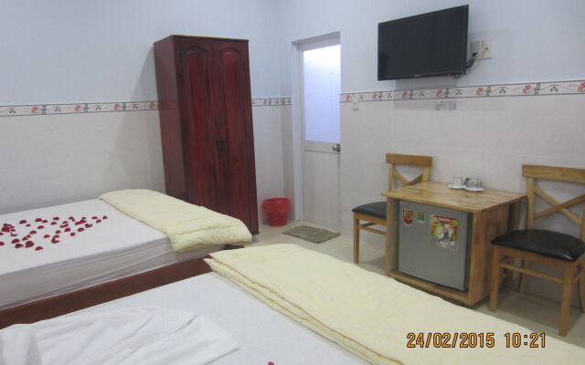 Ngan Giang Guest House