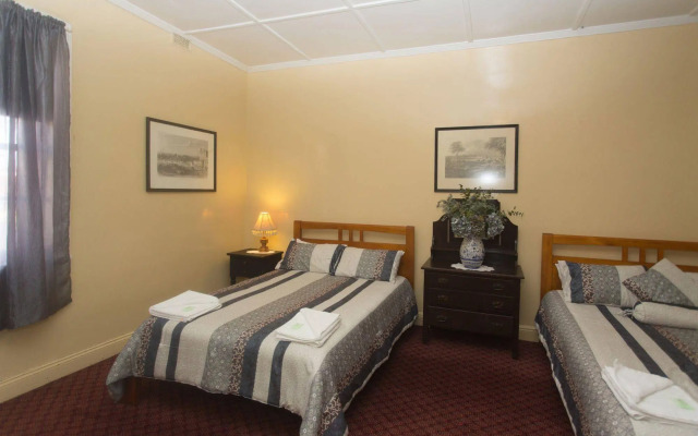 Southern Railway Hotel Goulburn