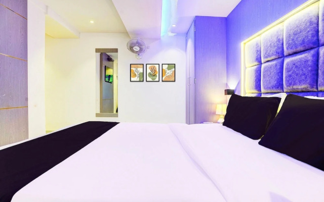Pleasant Stays Near Powai Lake Mumbai