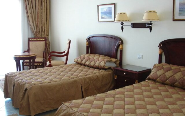 Red Sea Taj Mahal Resort & Aqua Park
