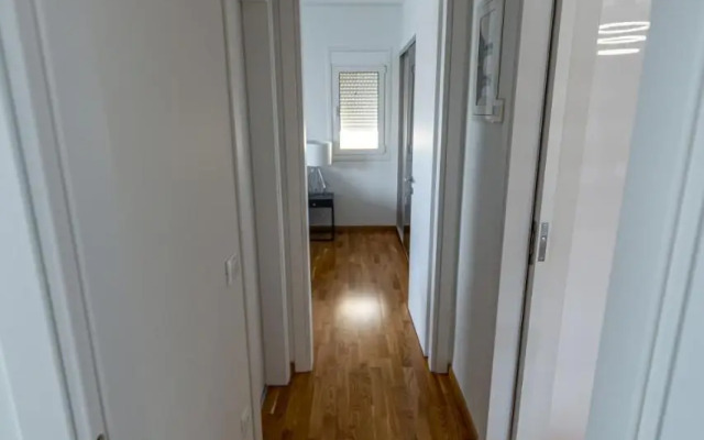 Faliro lux apartment by the sea vipgreece