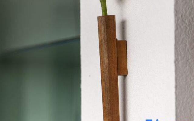 Yewang Su Lake View Light Luxury Hostel