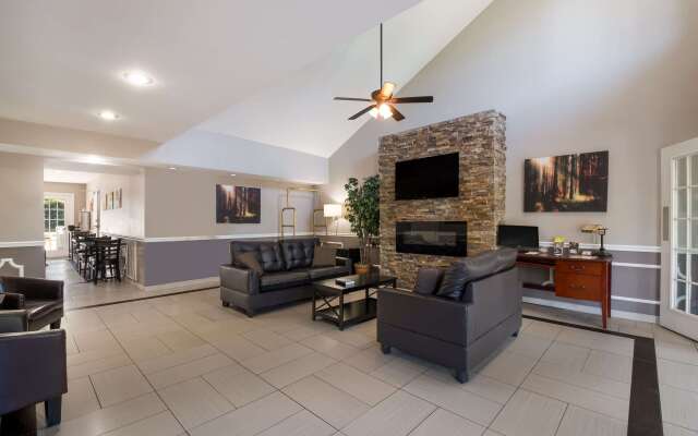 Quality Inn Decherd / Winchester