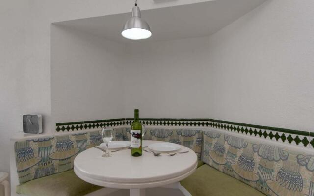 Altamira 38 - One Bed