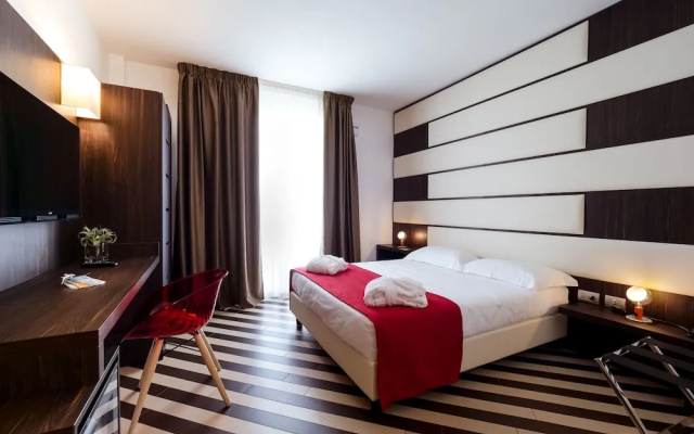 Dan Hotel