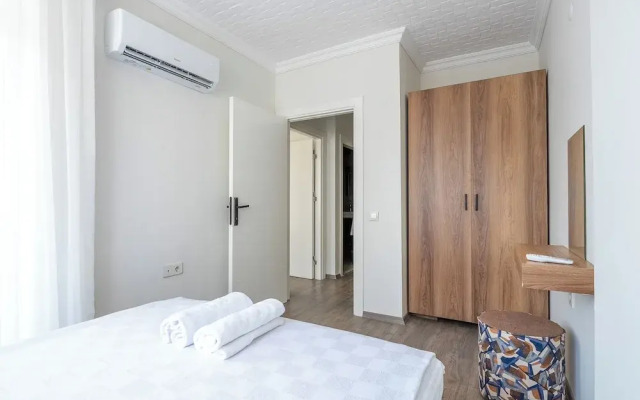 Sorta Hotel