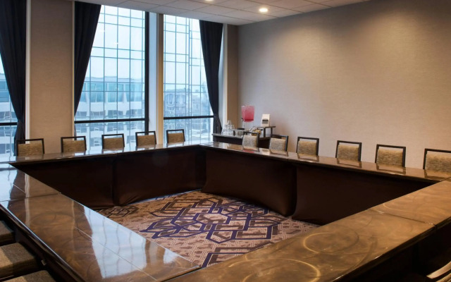 Sheraton Indianapolis City Centre Hotel