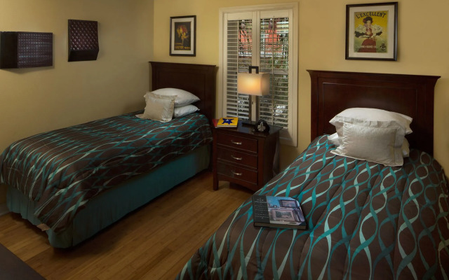 Frenchmen Orleans 519