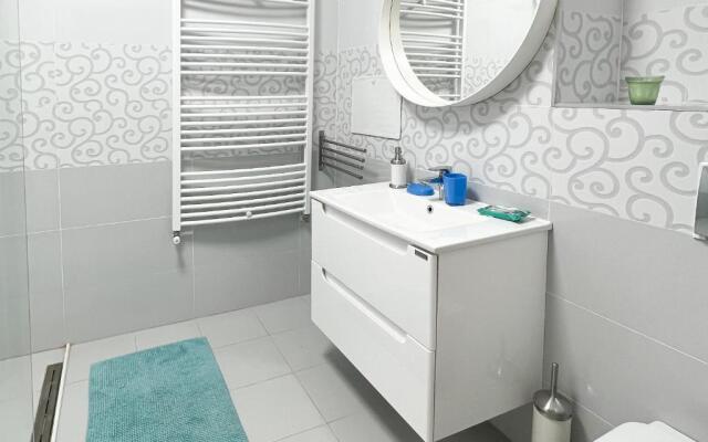 SeaView 3 Rooms Cozy Apartament