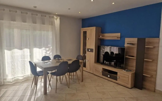 Aparthotel Cala Azul