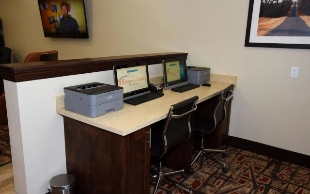 Home Away Suites