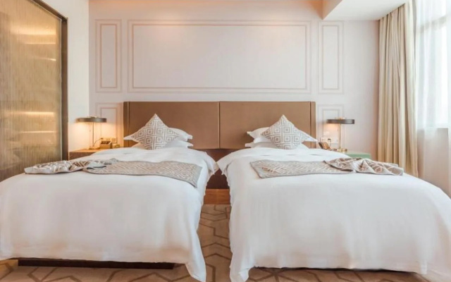 GME Hefei Economic Development Zone Mingzhu Square Jinzhai South Road Hotel