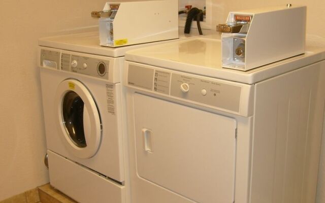 Ashley Inn of Tillamook