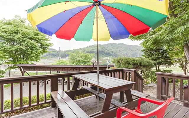 Yangpyeong Let's Go Valley Pension