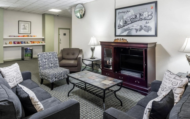 Super 8 By Wyndham Hope