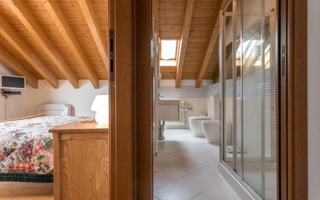 Vista D'Oro Ulivo Apt. 15