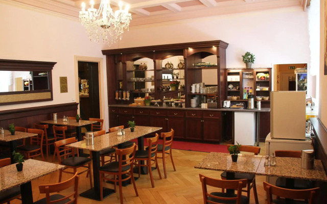 Hotel Aster