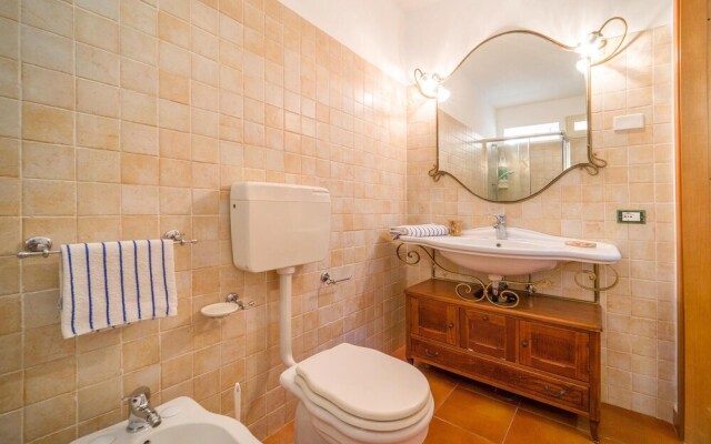 Amazing Home in Menfi With 3 Bedrooms and Wifi