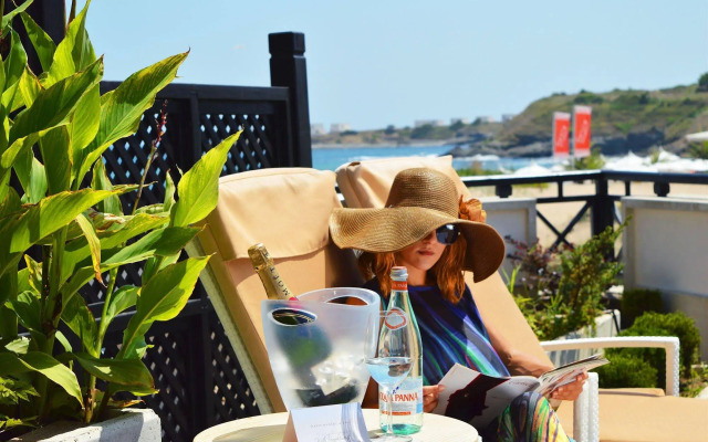 Oasis Resort & SPA