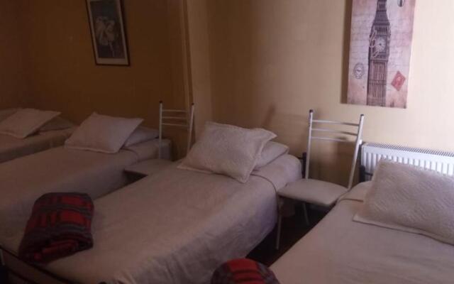 Hostal Estadio Nacional